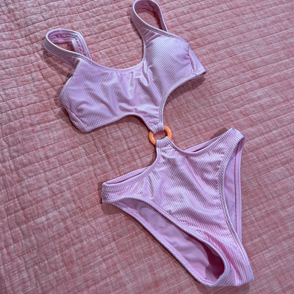 One piece pink bathing suit